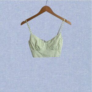 🛎️ 5/$20 NWT Le Lis Pompano Striped Crop Top Size S